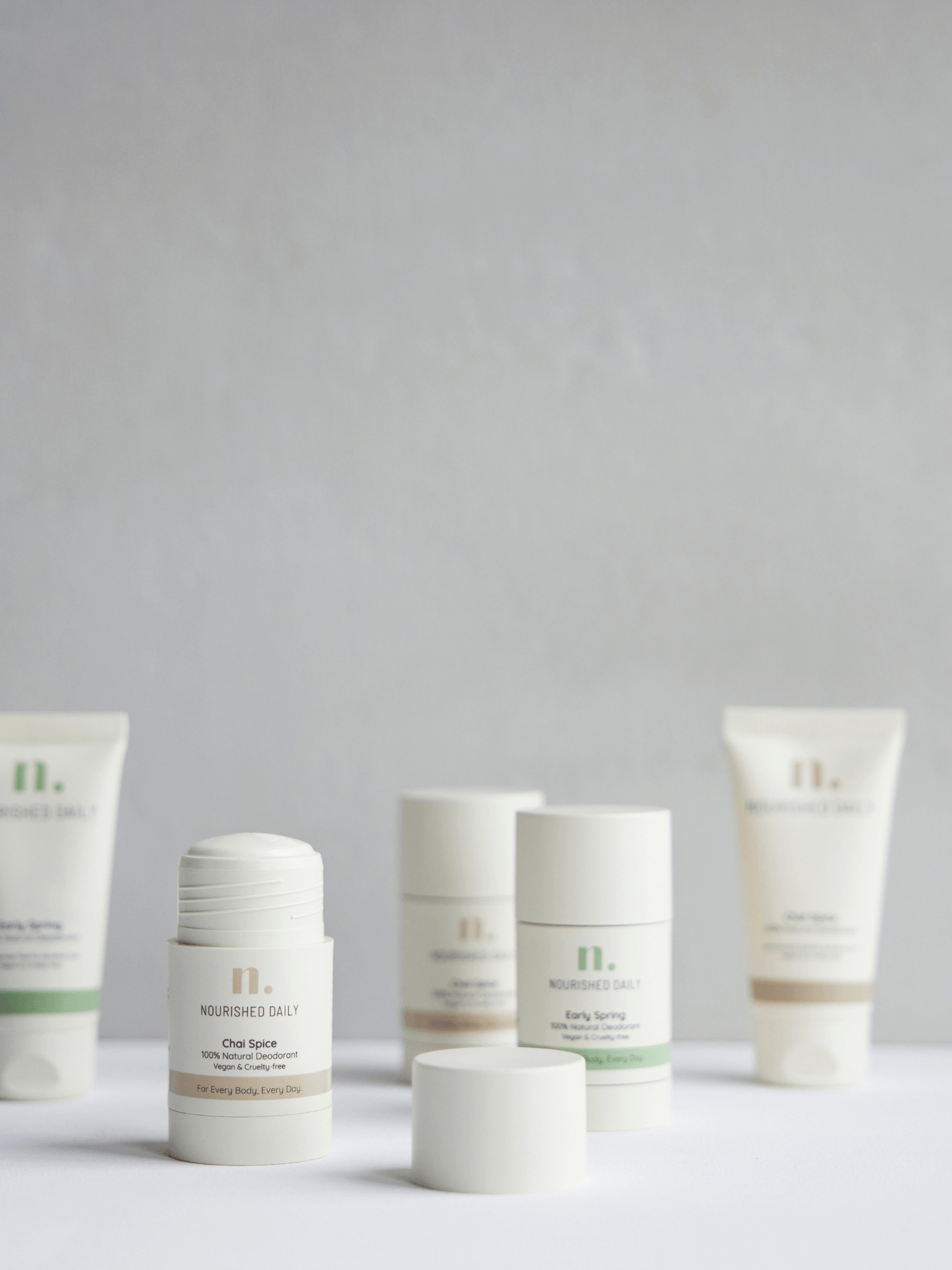 Natural deodorant, natuurlijke deodorant, natural deodorant early spring, natural deo, aluminium-free deodorant, nourished daily.